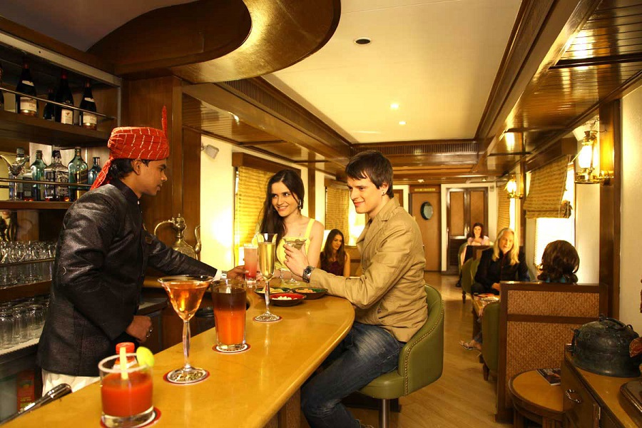 Maharajas Express Indian Splendour